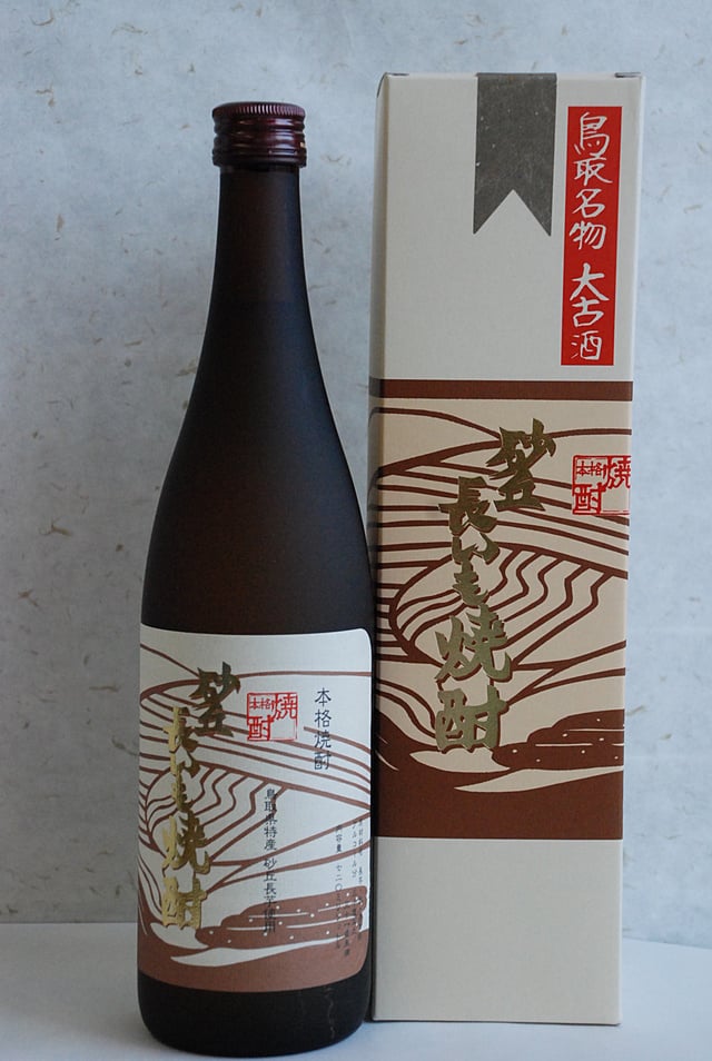 梅津酒造【本格焼酎】砂丘長いも焼酎30度 太古酒　720ml